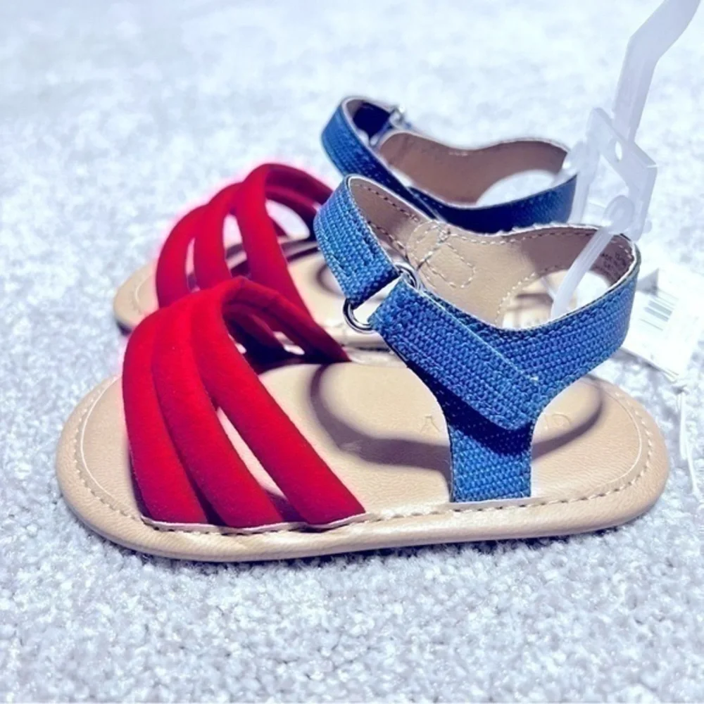 NWT Old Navy baby sandals with Velcro strap closure